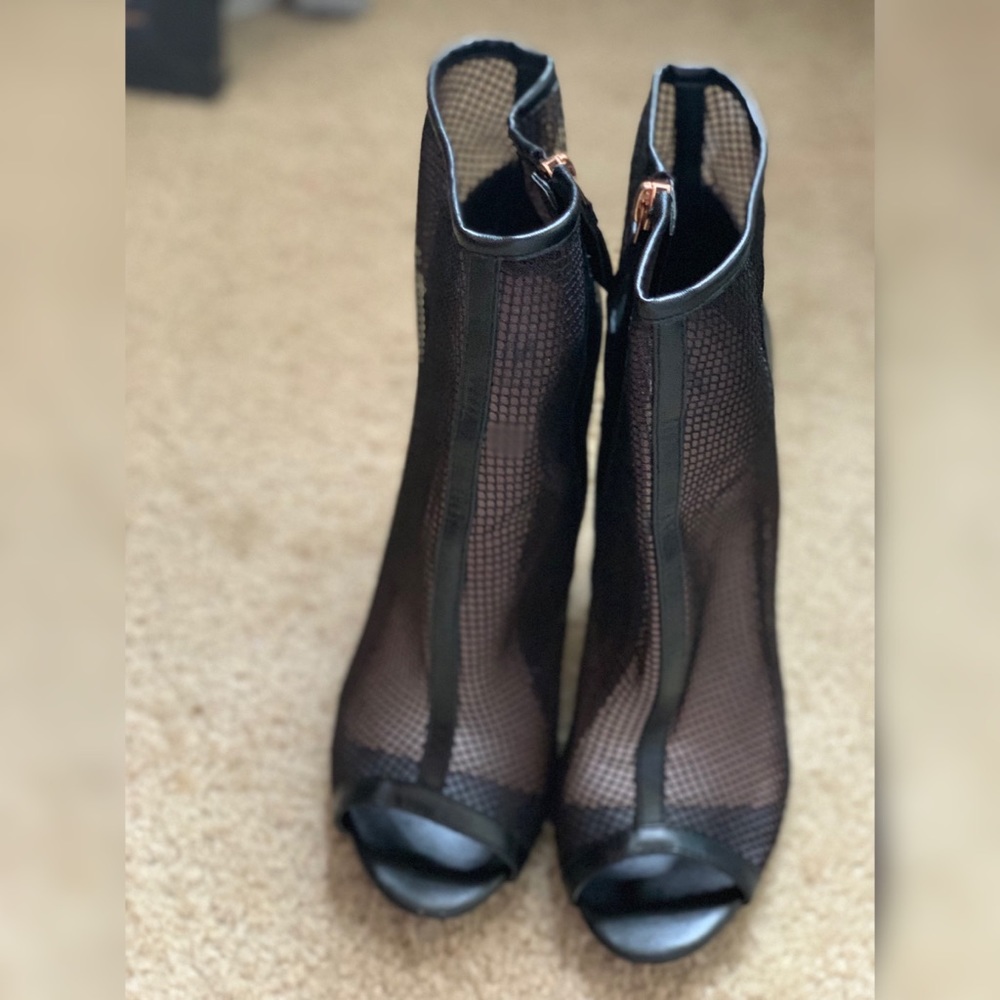 Mesh Booties